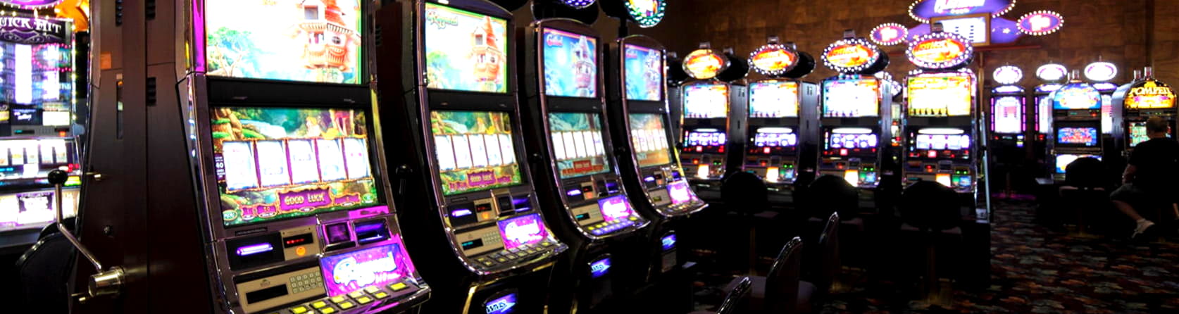 €220 casino chip at CoolCat Casino