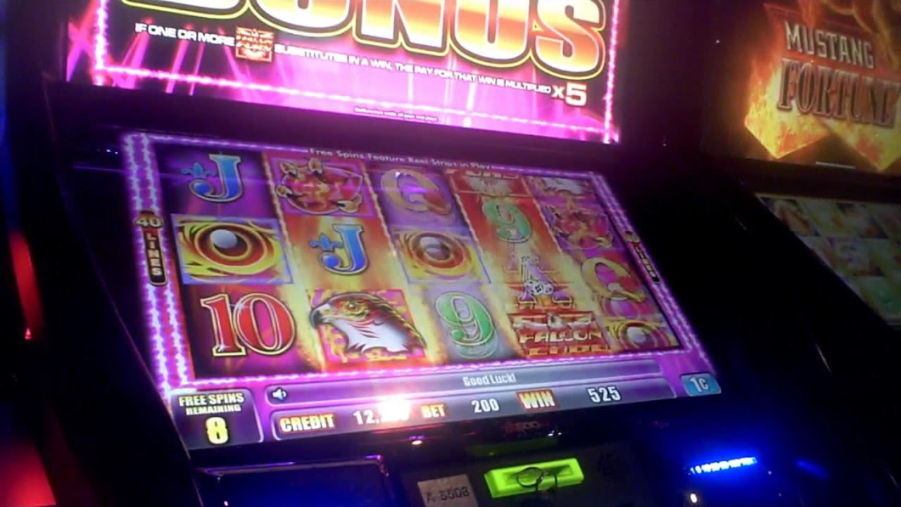 205 FREE SPINS at Roaring 21 Casino