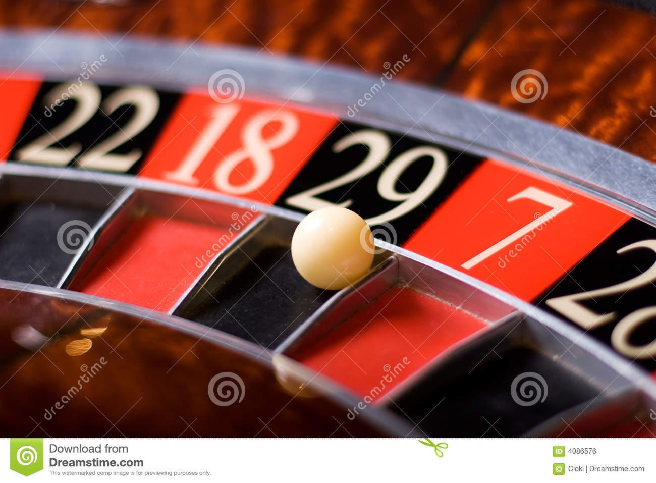 $330 no deposit bonus code at Lincoln Casino