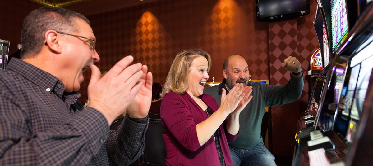 €435 Mobile freeroll slot tournament at Cherry Gold Casino