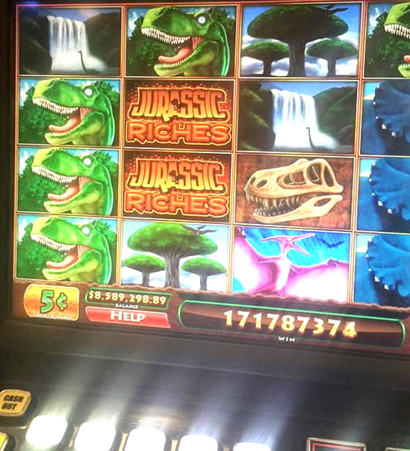 270% Signup Casino Bonus at Two-Up Casino