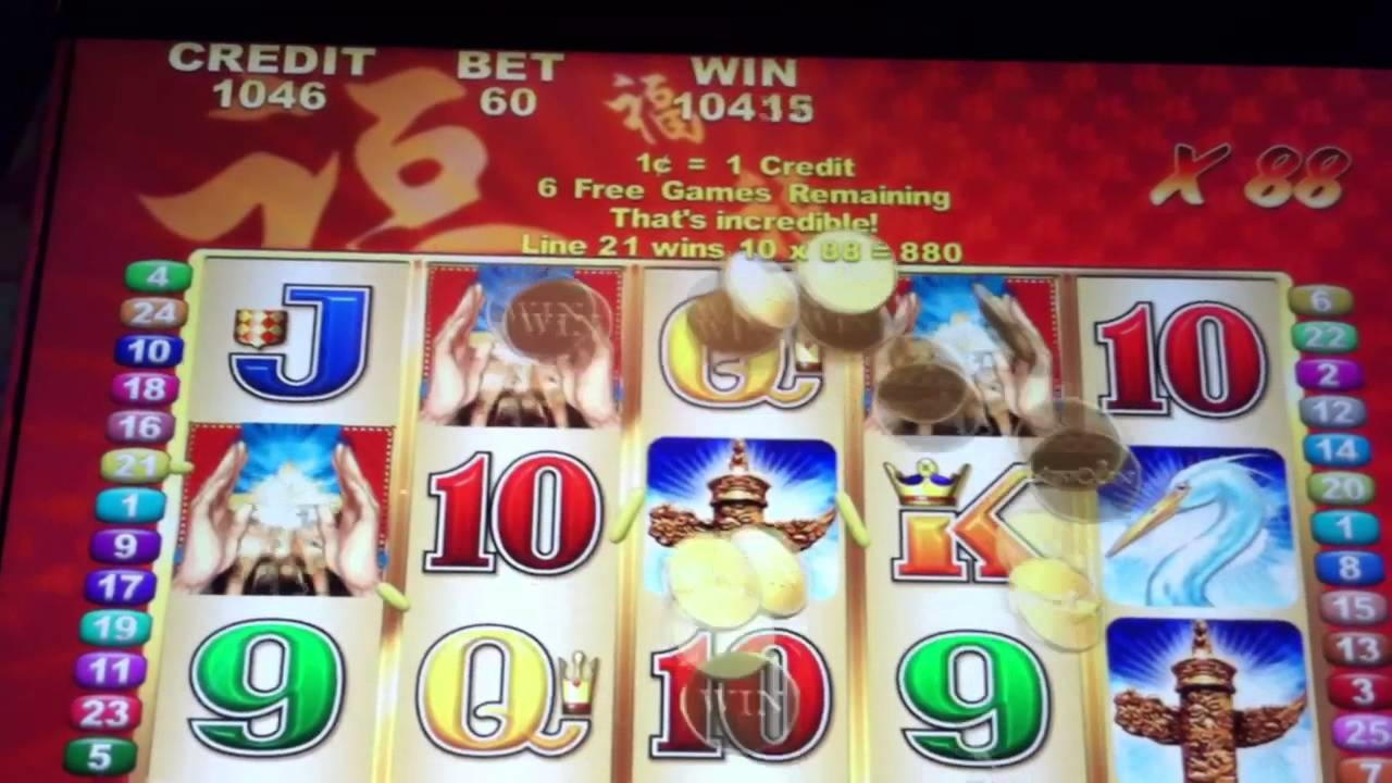 220% Deposit match bonus at Roaring 21 Casino