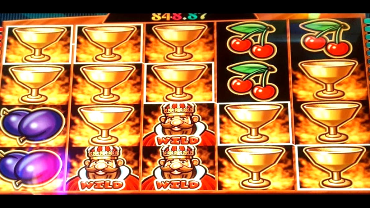 220 Free casino spins at Lucky Red Casino