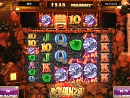 EUR 945 Mobile freeroll slot tournament at Miami Club Casino