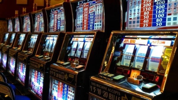 33 Trial Spins at CoolCat Casino