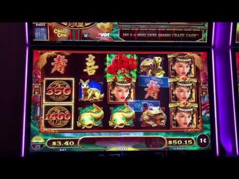 £570 no deposit at Royal Ace Casino