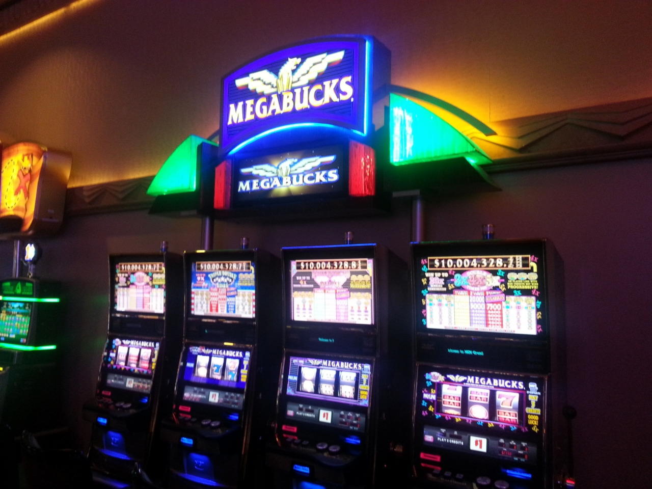 $375 Free Casino Tournament at Uptown Pokies Casino