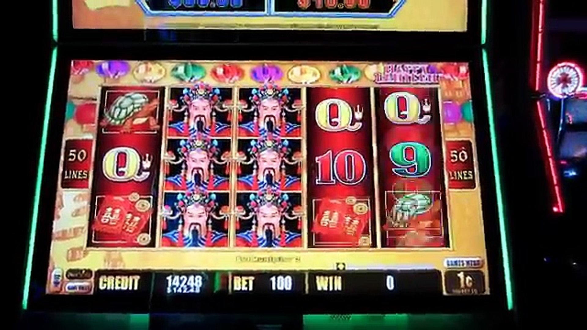 445% First deposit bonus at CoolCat Casino