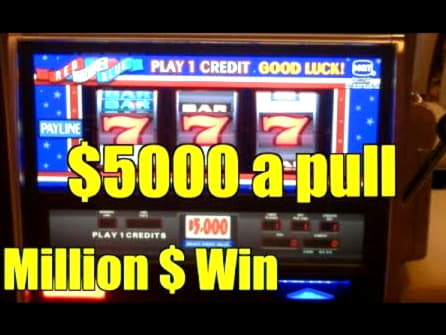 £420 Free chip at Raging Bull Casino