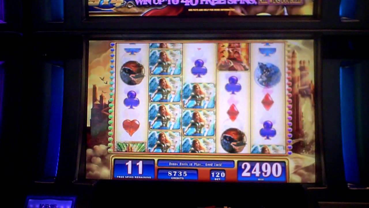 €333 FREE CHIP CASINO at Golden Lion Casino