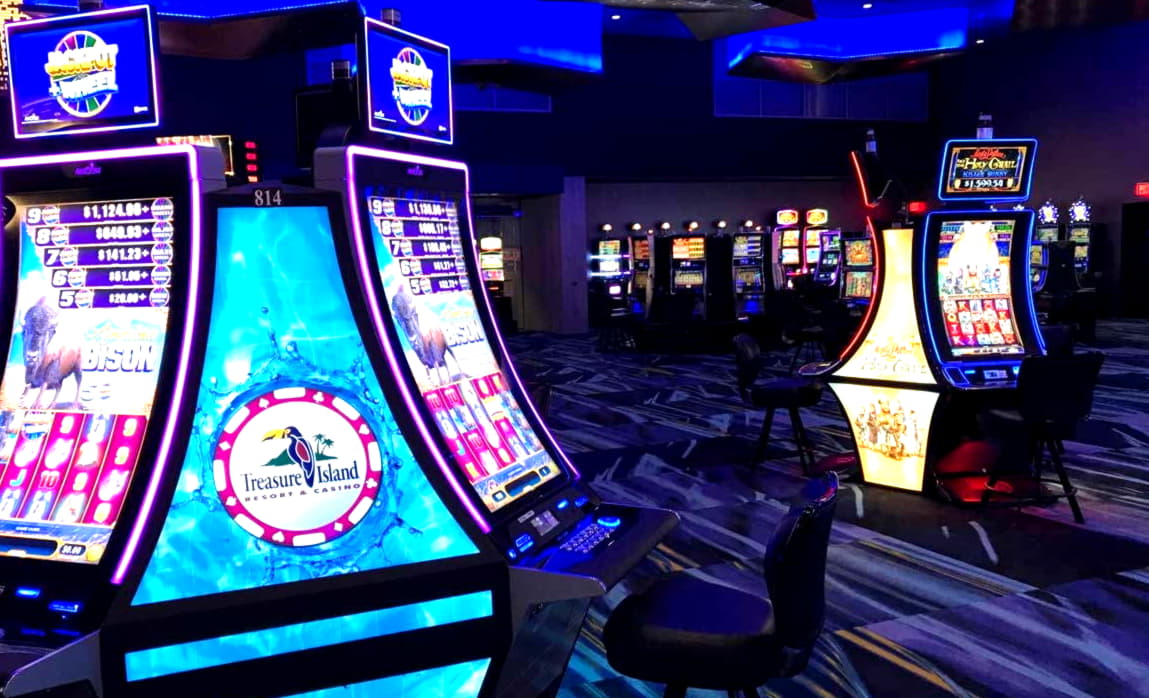EURO 850 Daily freeroll slot tournament at Eclipse Casino