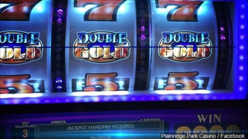 $580 Daily freeroll slot tournament at Eclipse Casino