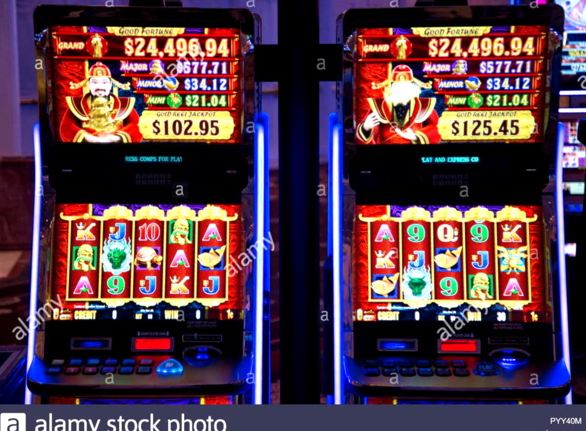 250 Free casino spins at Roaring 21 Casino