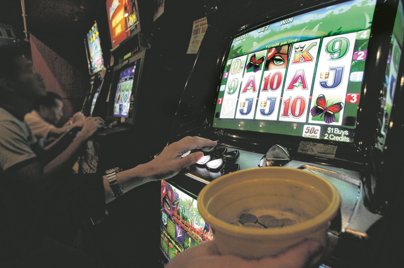$300 Free Casino Tournament at Vegas Crest Casino