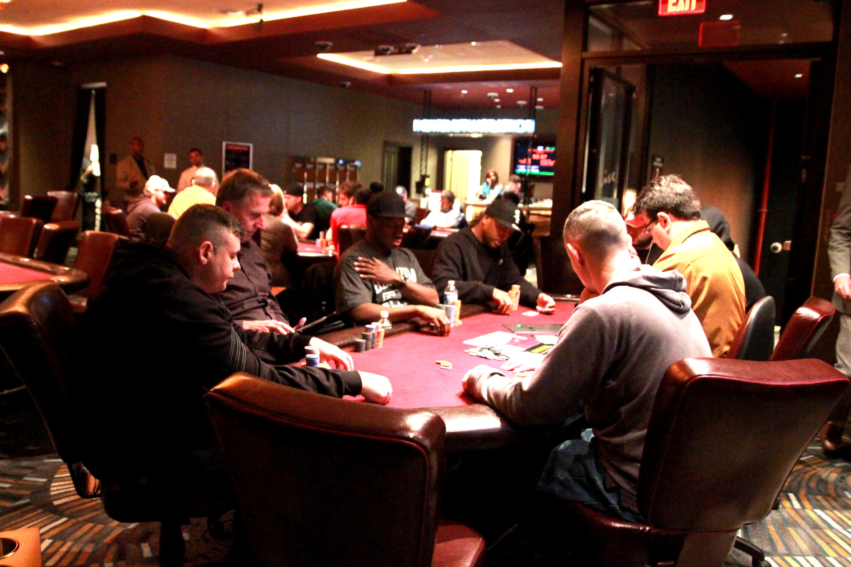 Eur 805 Daily freeroll slot tournament at Roaring 21 Casino