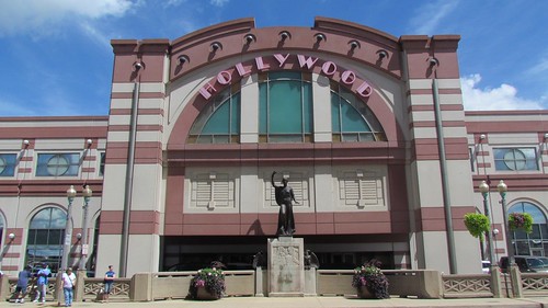 Hollywood Casino